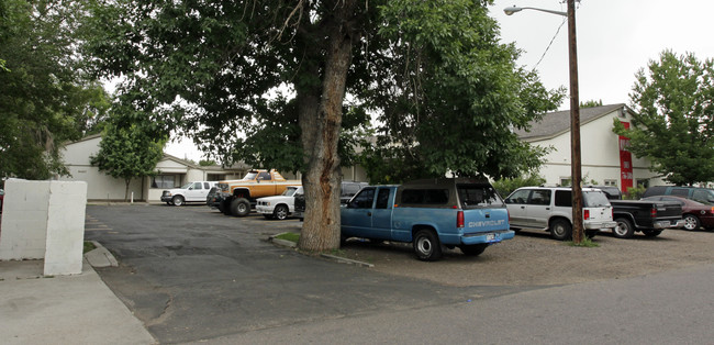 Cove Dove Apartments in Lakewood, CO - Building Photo - Building Photo