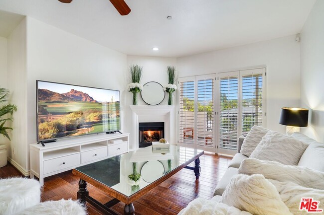 12449 Kling St in Los Angeles, CA - Building Photo - Building Photo