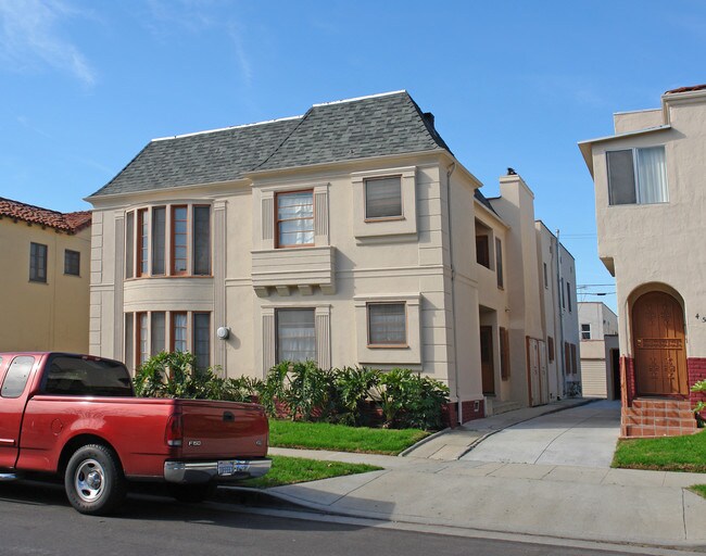 449 N Stanley Ave in Los Angeles, CA - Building Photo - Building Photo