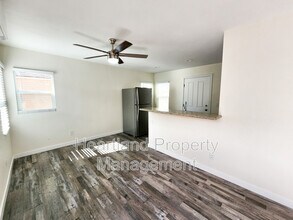 3877 1/2 39th St in San Diego, CA - Building Photo - Building Photo