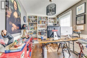 1251 Lakeshore Rd E in Oakville, ON - Building Photo - Building Photo