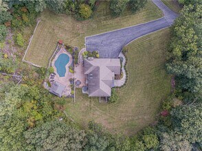 45 Whitetail Rd in Hopewell Junction, NY - Building Photo - Building Photo