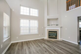 8118 Birchfield Dr in Indianapolis, IN - Building Photo - Building Photo