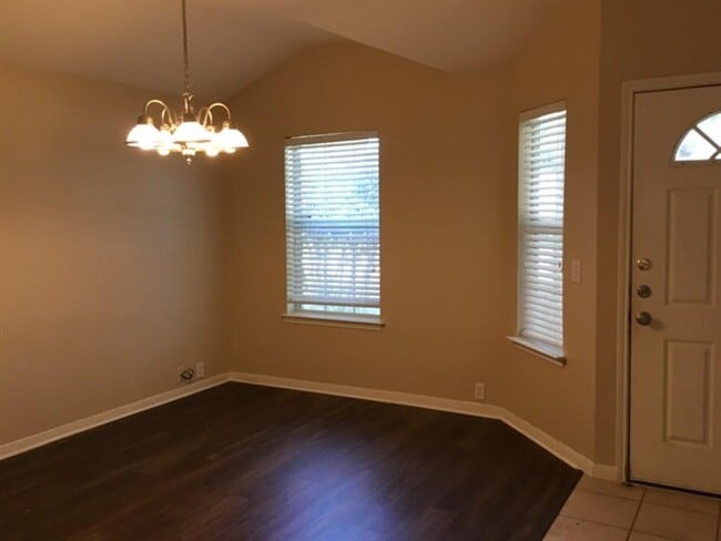 16623 Grenada Falls Dr