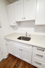 8541-41 Abingdon Rd in Kew Gardens, NY - Building Photo - Building Photo
