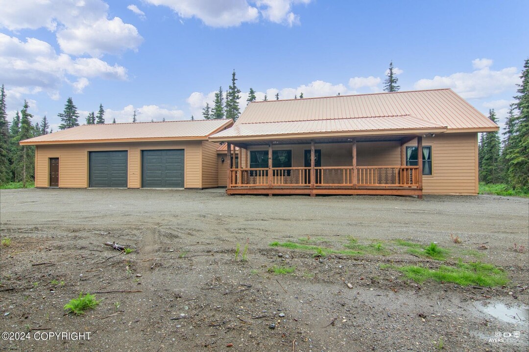 53221 Williams Rd in Kenai, AK - Building Photo