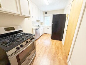 18231 Winslow Rd in Shaker Heights, OH - Building Photo - Building Photo