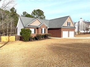 352 Old Field Loop in Sanford, NC - Building Photo - Building Photo