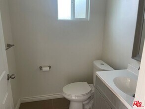 21901 Germain St in Los Angeles, CA - Building Photo - Building Photo