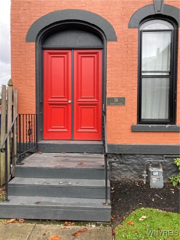 property at 56 Trinity Pl