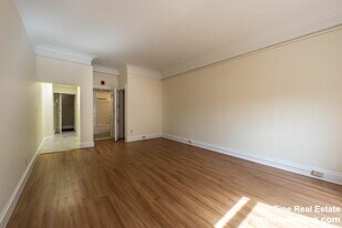 62 Boylston St, Unit L08 in Boston, MA - Building Photo