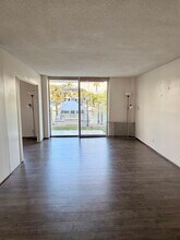 1777 SE 15th St, Unit 107 in Fort Lauderdale, FL - Building Photo - Building Photo