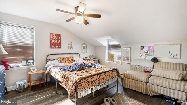 448 E Baltimore Ave, Unit 3 in Clifton Heights, PA - Building Photo - Building Photo