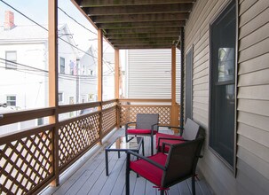 186 W 7th St, Unit 1A in Boston, MA - Building Photo - Building Photo