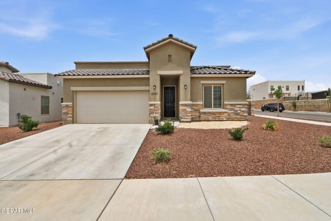 property at 13131 Oakhampton Ave