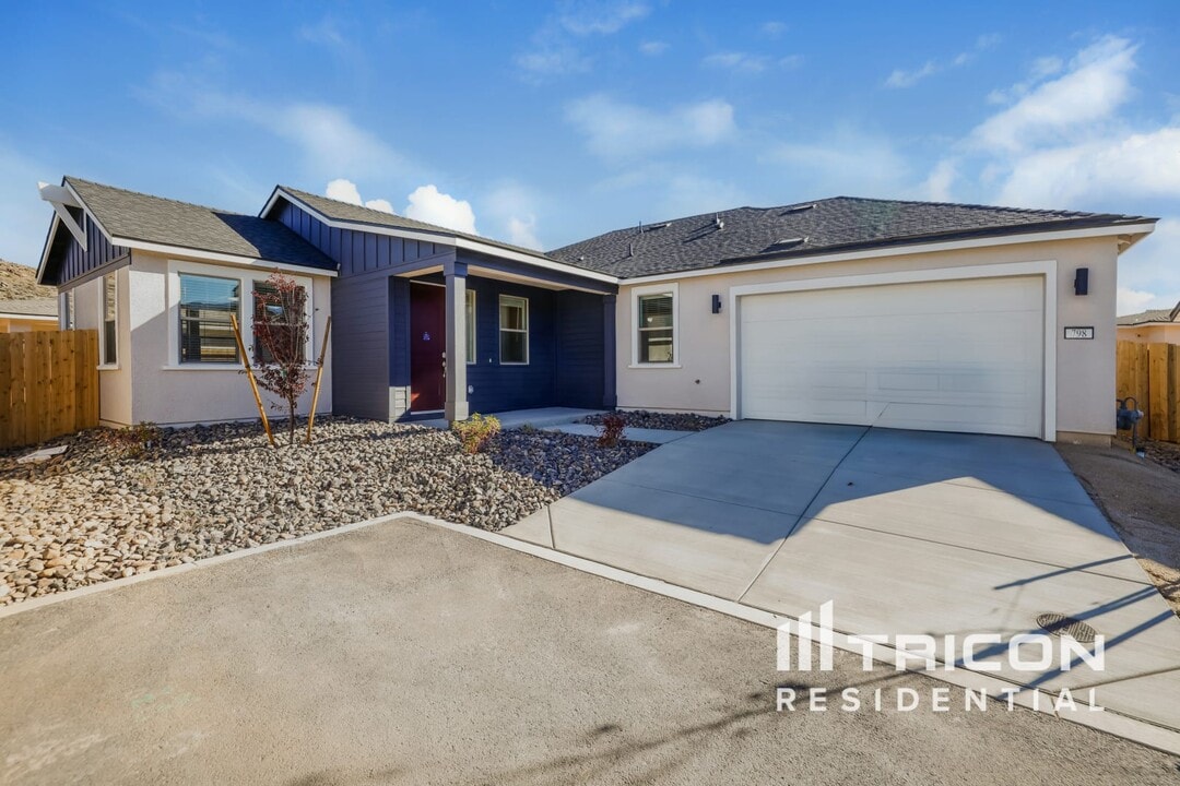 798 Fire Wheel Dr in Golden Valley, NV - Foto de edificio