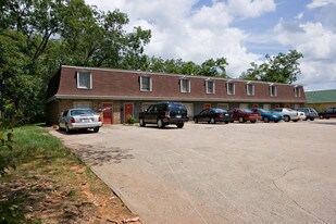 707 4th Ave NE in Hickory, NC - Building Photo