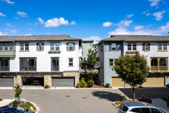 Westport Village in Dublin, CA - Foto de edificio - Building Photo