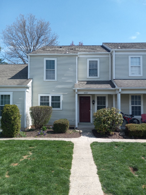 property at 2002 Wexford Rd