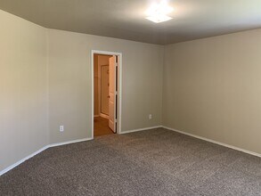 471 Harding Ln in Lavon, TX - Building Photo - Building Photo