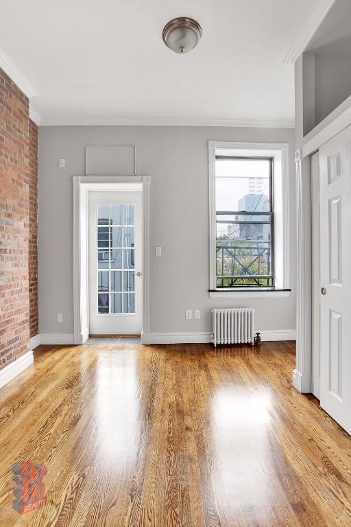 248 Mott St, Unit 24 in New York, NY - Foto de edificio - Building Photo