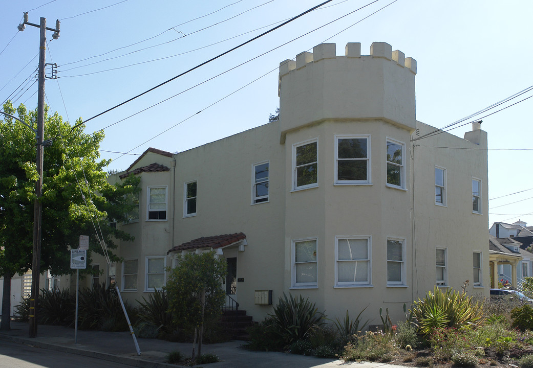 3106 Champion St in Oakland, CA - Foto de edificio