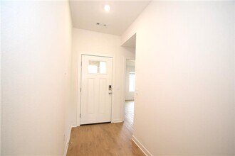 379 Florida Ave in Farmington, AR - Building Photo - Building Photo