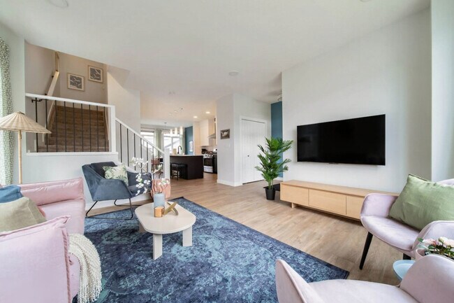 1434 Podersky Link SW in Edmonton, AB - Building Photo - Building Photo