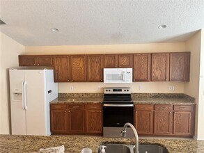 106 Delancey Dr in Davenport, FL - Building Photo - Building Photo