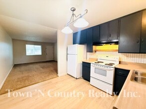 818-820 University Ave in Salinas, CA - Building Photo - Building Photo