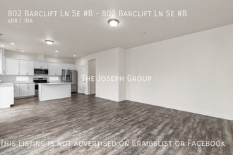 802 Barclift Ln SE, Unit 802 Barclift Ln Se #B in Tumwater, WA - Foto de edificio - Building Photo