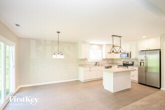 663 Van Buren St in Greenfield, IN - Building Photo - Building Photo