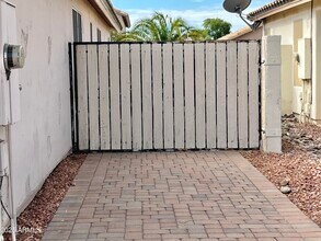 6909 W Tina Ln in Glendale, AZ - Building Photo - Building Photo