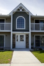 Pine Meadow Apartments in Alpena, MI - Foto de edificio - Building Photo