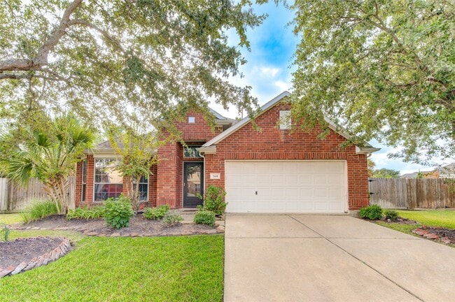 2608 Shady Springs Ct