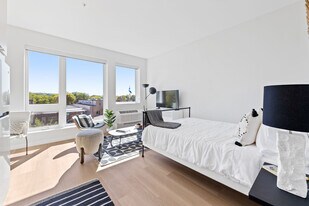 Alvera in St. Paul, MN - Building Photo