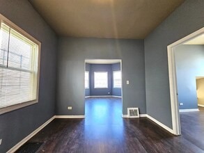 12026 S Union Ave, Unit 12026 S Union Ave in Chicago, IL - Building Photo - Building Photo