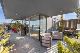 123 3rd Ave in New York, NY - Building Photo - Building Photo