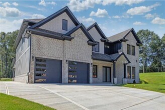 150 Rocky Rdg Wy in Auburn, GA - Building Photo - Building Photo