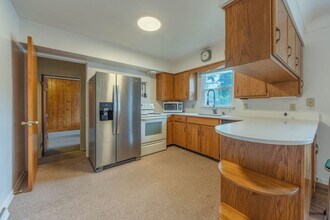 2726 Applelane Ave in Kalamazoo, MI - Foto de edificio - Building Photo