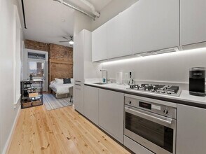 111 W Elder St in Cincinnati, OH - Foto de edificio - Building Photo