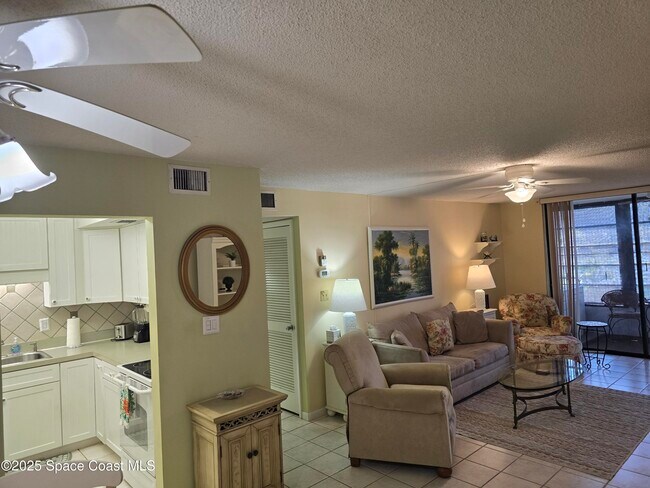 2700 N Hwy A1A in Indialantic, FL - Building Photo - Building Photo