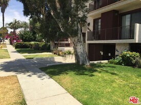 3650 Greenfield Ave in Los Angeles, CA - Building Photo