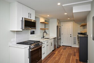 5200 N Winthrop Ave in Chicago, IL - Building Photo - Building Photo