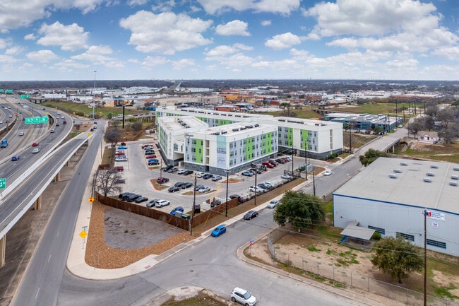 Aspire at Tampico in San Antonio, TX - Foto de edificio - Building Photo