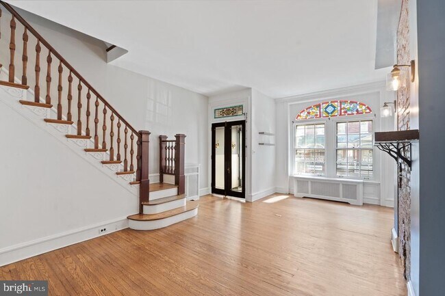 333 E Union St in Burlington, NJ - Building Photo - Building Photo