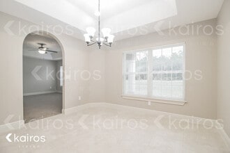 17 Malauka Radial Cir in Ocklawaha, FL - Foto de edificio - Building Photo