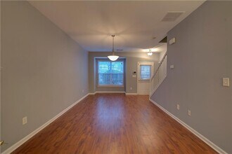 3283 Hidden Cove Cir NW in Peachtree Corners, GA - Building Photo - Building Photo