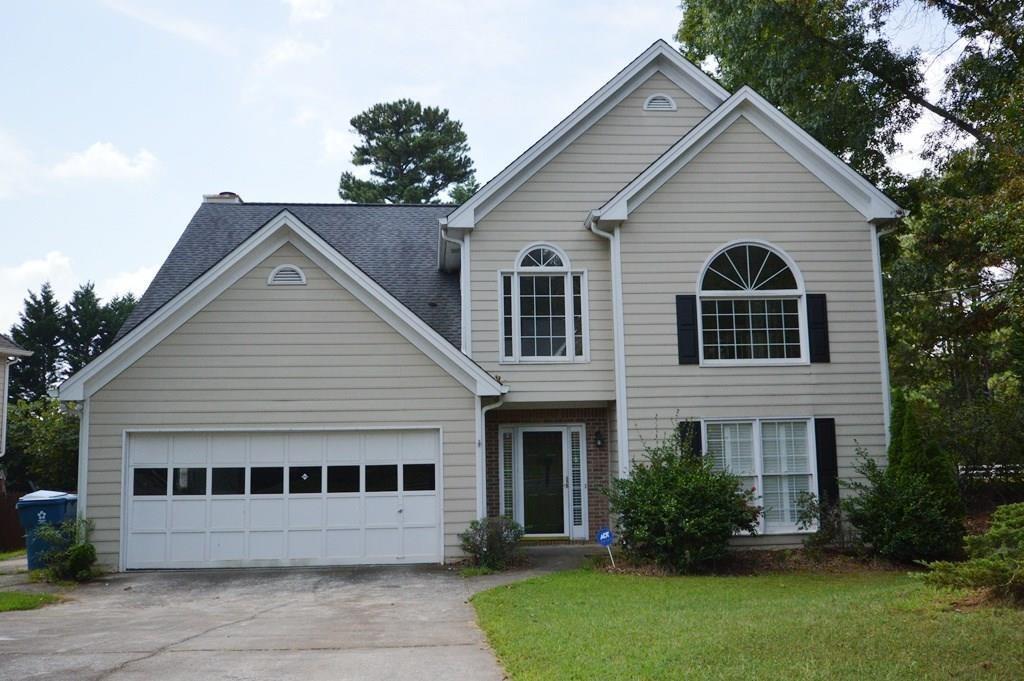 5555 Cannonero Dr in Alpharetta, GA - Building Photo