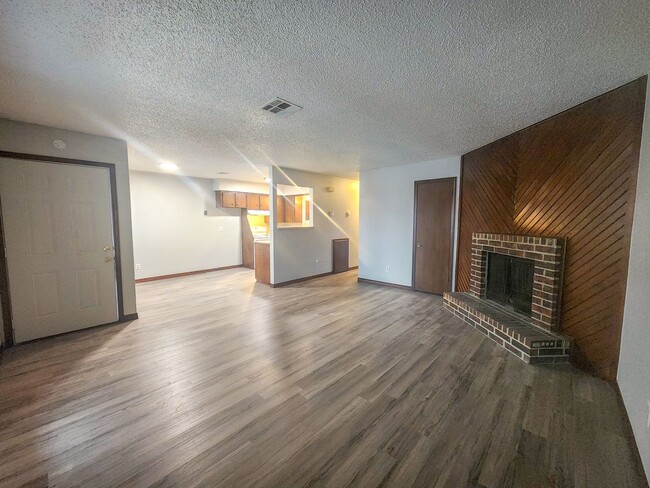 4104 N Market Ave in Shawnee, OK - Building Photo - Building Photo